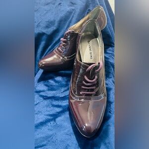 Gianni Bini purple patent leather heeled booties. Size 9